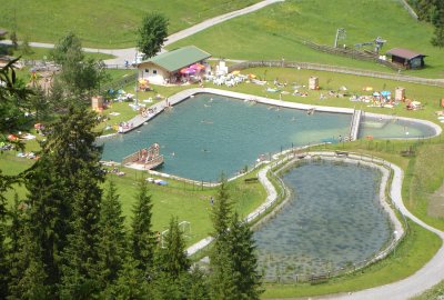 tiroler-zugspitz-arena-freibad-bichlbach-4.jpg